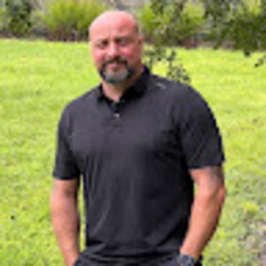 Meet your Posher, Derrick